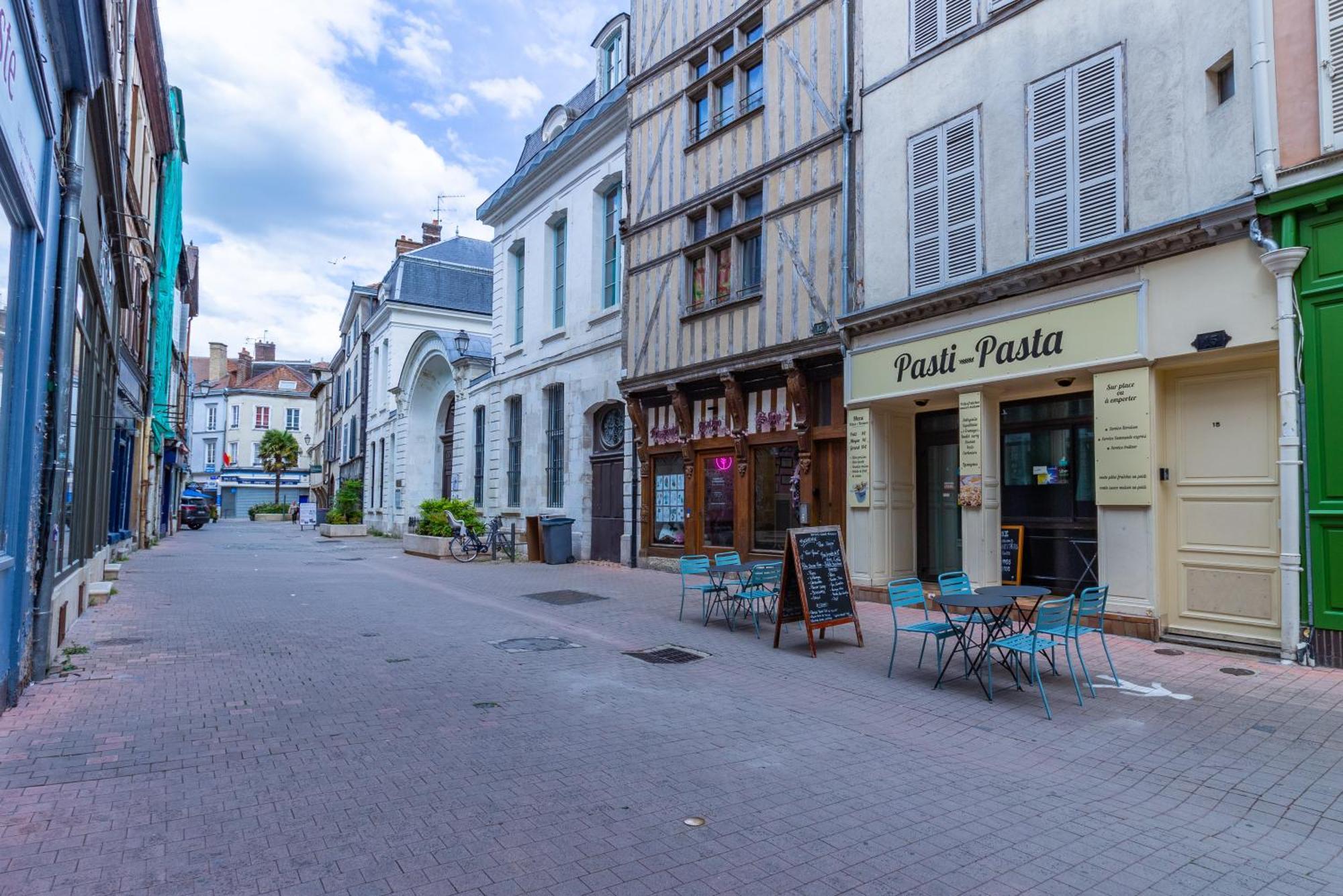 Le Troyes Clochers 外观 照片